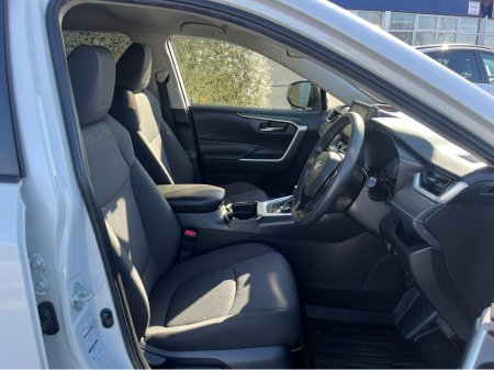 2020 Toyota Rav4 - thumbnail 10