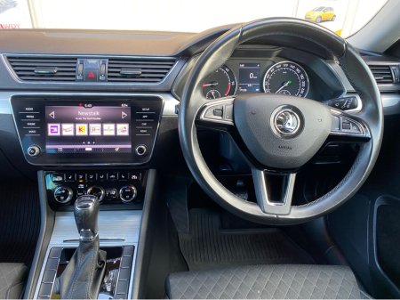 2020 Skoda Superb - thumbnail 12