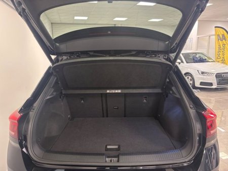 2020 Volkswagen T-Roc 2.0 TDI 150bhp R-Line DSG €24,750 thumbnail