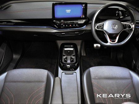 2022 Volkswagen ID.5 GTX AWD BUSINESS 77kWh 299HP €29,888 thumbnail