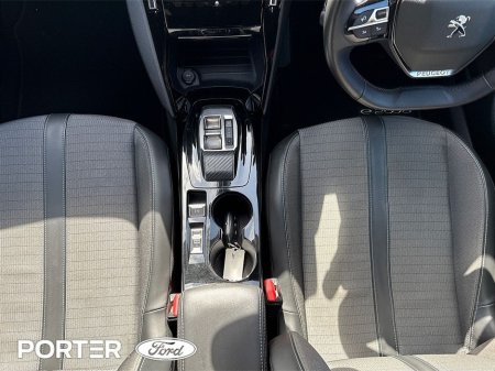 2023 Peugeot 2008 - thumbnail 35