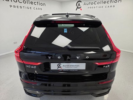 2025 Volvo XC60 - thumbnail 4