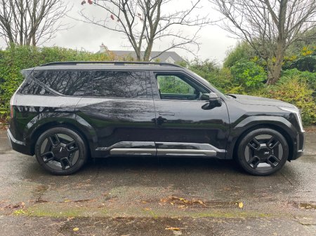 2026 Kia EV9 *Electric GT-Line Range Over 500KM FAST CHARGING 10%-80% IN 24MINS! 99.8 kWh BATTERY-, Leather Upholstery, Panoramic Sunroof, 3 year AA membership, 7 €87,900