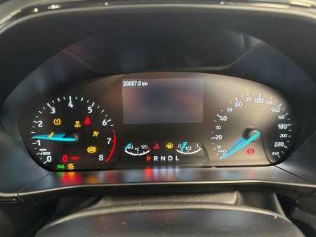 2025 Ford Focus - thumbnail 14