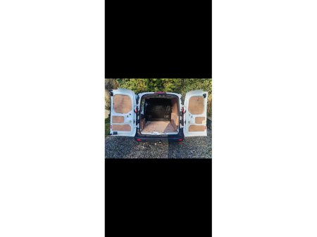 2016 Ford Transit Connect - thumbnail 10