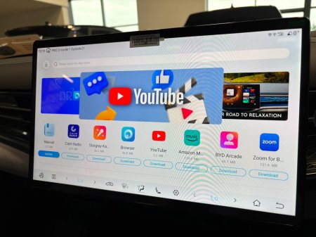 2025 BYD Seal Excellence AWD 530BHP €48,990 thumbnail