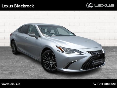 2023 Lexus ES 300 H Hybrid Dynamic €45,950