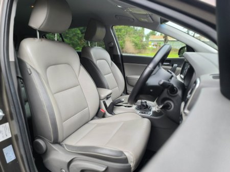 2018 Kia Sportage - thumbnail 17