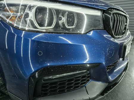 2017 BMW 5 Series - thumbnail 3