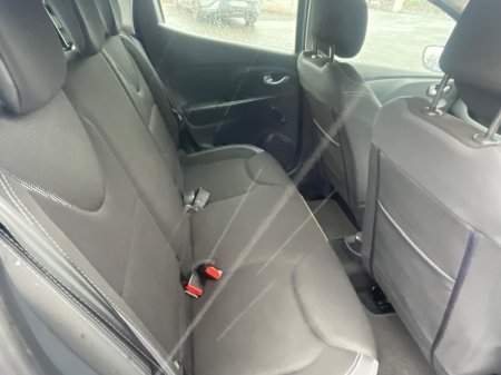 2018 Renault Clio - thumbnail 7