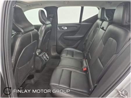 2019 Volvo XC40 T3 (163hp) Momentum 1 year warranty €26,950 thumbnail