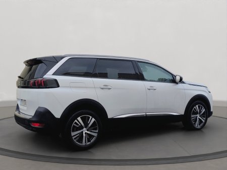 2025 Peugeot 5008 - thumbnail 12