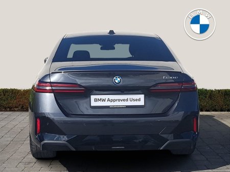 2026 BMW 5 Series - thumbnail 13