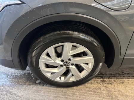 2022 Volkswagen Tiguan 1.4 TSI LIFE 245PS 5DR Auto Plug in Hybrid Finance Available own this car from €112 per week €26,250 thumbnail