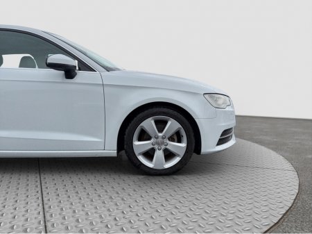 2015 Audi A3 - thumbnail 18