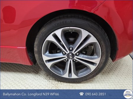 2016 Kia Ceed - thumbnail 22