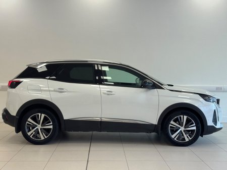 2023 Peugeot 3008 1.5 BlueHDi 130bhp Auto Allure €33,500