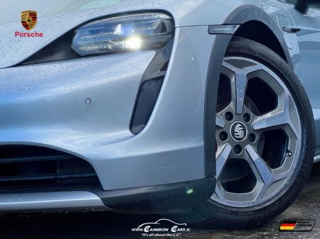 2022 Porsche Taycan - thumbnail 46