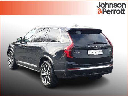 2025 Volvo XC90 T8 455bhp AWD PHEV Core €79,900 thumbnail