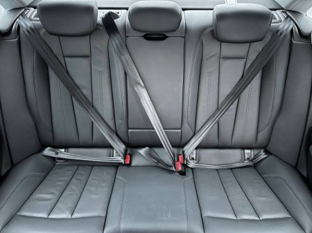 2019 Audi A4 1.4 TFSI AUTO * HIGH SPEC * // 18" ALLOYS // LEATHER HEATED SEATS // APPLE CARPLAY/ANDROID AUTO €25,950 thumbnail