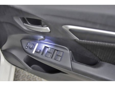 2016 Honda Fit 1.5 I-VTEC HYBRID AUTO *ANDROID*CARPLAY*15"ALLOY WHEELS* €11,890 thumbnail