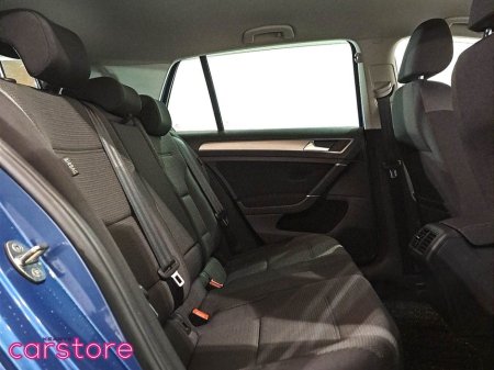 2016 Volkswagen Golf - thumbnail 13