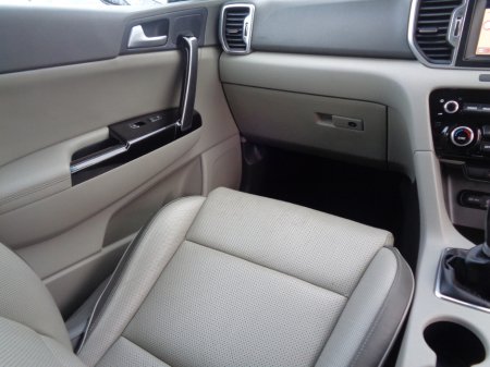 2018 Kia Sportage Platinum SAM 5DR €19,900 thumbnail