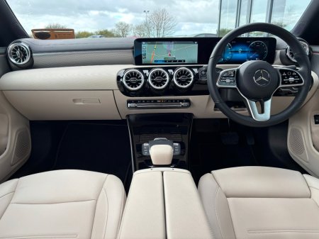 2022 Mercedes-Benz CLA Class 250e Coupe Progressive €27,995 thumbnail