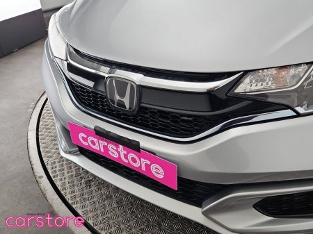 2019 Honda Fit 1.5 Hybrid AUTO €14,480 thumbnail