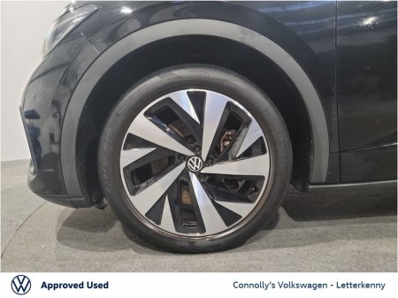 2023 Volkswagen ID.5 STYLE 77kWh 174HP €30,995 thumbnail