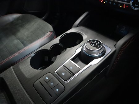 2024 Ford Kuga - thumbnail 24