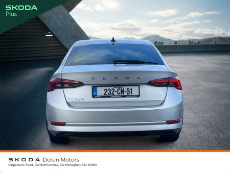 2023 Skoda Octavia - thumbnail 6