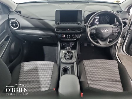 2021 Hyundai Kona - view 2