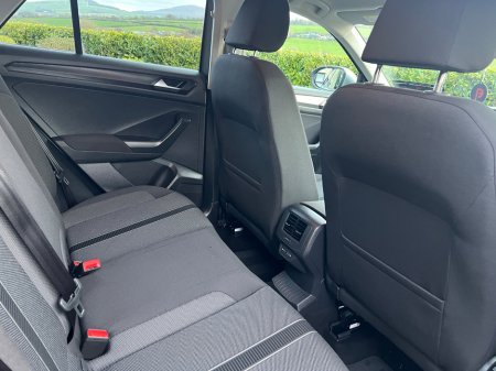 2023 Volkswagen T-Roc 1.0 TSI 110HP Life €25,950 thumbnail