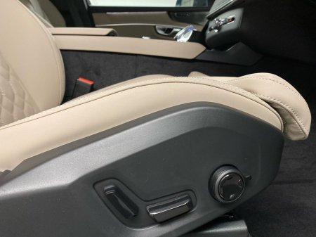 2026 Volvo XC90 - thumbnail 28