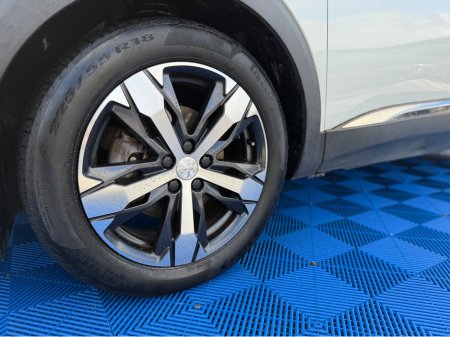 2020 Peugeot 3008 - thumbnail 11