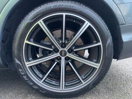 2022 Audi Q7 55 TFSIe S-LINE PHEV FACTORY ELECTRIC TOW BAR €59,995 thumbnail