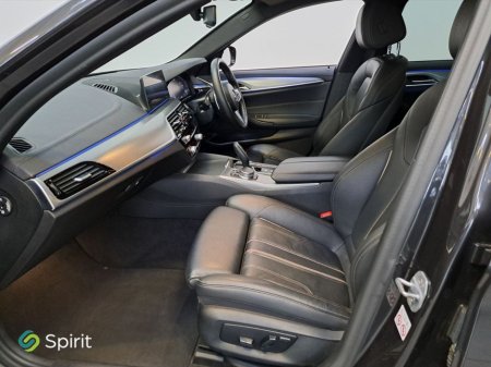 2019 BMW 5 Series - thumbnail 3