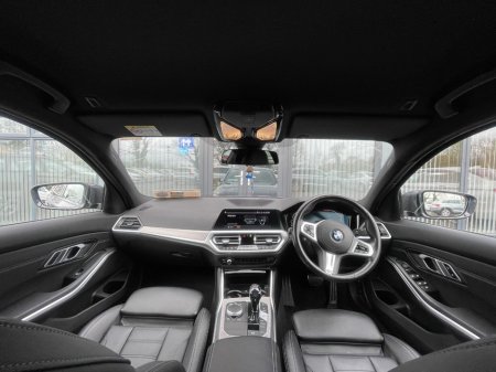 2020 BMW 3 Series - thumbnail 9