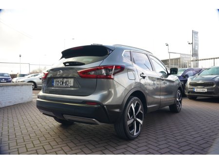 2017 Nissan Qashqai - view 4