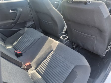 2014 Volkswagen Polo - thumbnail 14