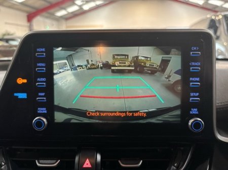 2020 Toyota C-HR - thumbnail 13