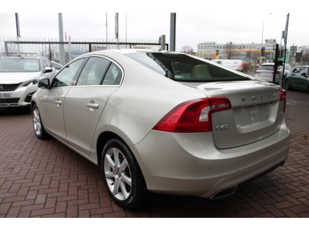 2016 Volvo S60 2.0D4 SE LUXURY EDITION 4DR SALOON AUTOMATIC // STUNNIN CAR WITH ONLY 61.000 KMS // BUY WITH CONFIDENCE AA AND SIMI APPROVED DEALER 2026 // FINANCE ARRANGED // TRADE INS WELCOME // €17,950 thumbnail