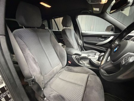 2017 BMW 3 Series - thumbnail 20