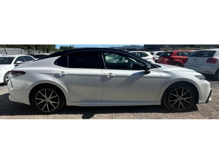 2022 Toyota Camry - thumbnail 4