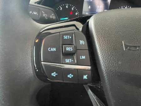 2022 Ford Fiesta - thumbnail 23