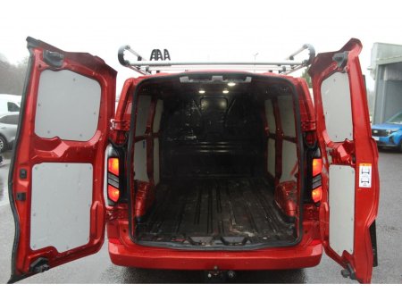 2025 Ford Transit Custom  €41,950 thumbnail