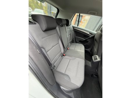 2013 Volkswagen Golf - thumbnail 14