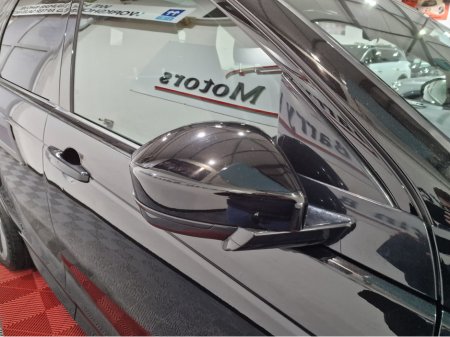 2021 Land Rover Discovery Sport P300E R-DYNAMIC HSE (PAN ROOF) AWD AUTOMATIC **TOP SPEC / APPLE CARPLAY / BLIND SPOT ASSIST / CRUISE CONTROL / ELECTRIC BOOTLID / FULL LEATHER / HEATED SEATS / MERIDIAN SOUND / 360 DEGREE CAMERA** €36,900 thumbnail