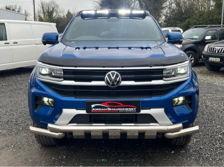 2024 Volkswagen Amarok - view 2